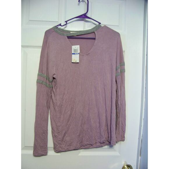 Ultra Flirt  Size M Tee Top Soft Stretch Knit Keyhole Neck NWT Football - Picture 1 of 2